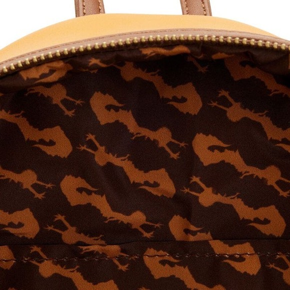 SDCC Loungefly Exclusive - Fantastic Beasts Zouwou Light Up Mini Backpack - Picture 6 of 12